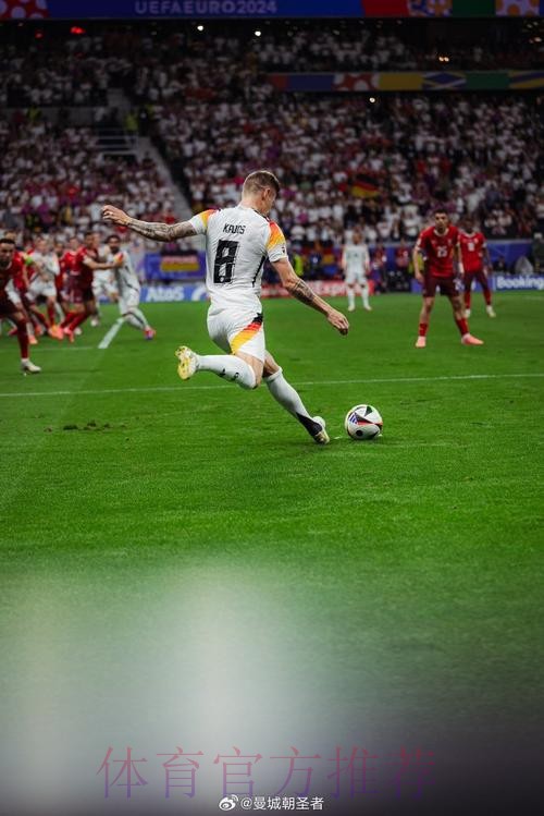 克罗斯对阵赫罗纳传球图:63脚传球 98%成功率 克罗斯对阵赫罗纳传球图:63脚传球 98%成功率